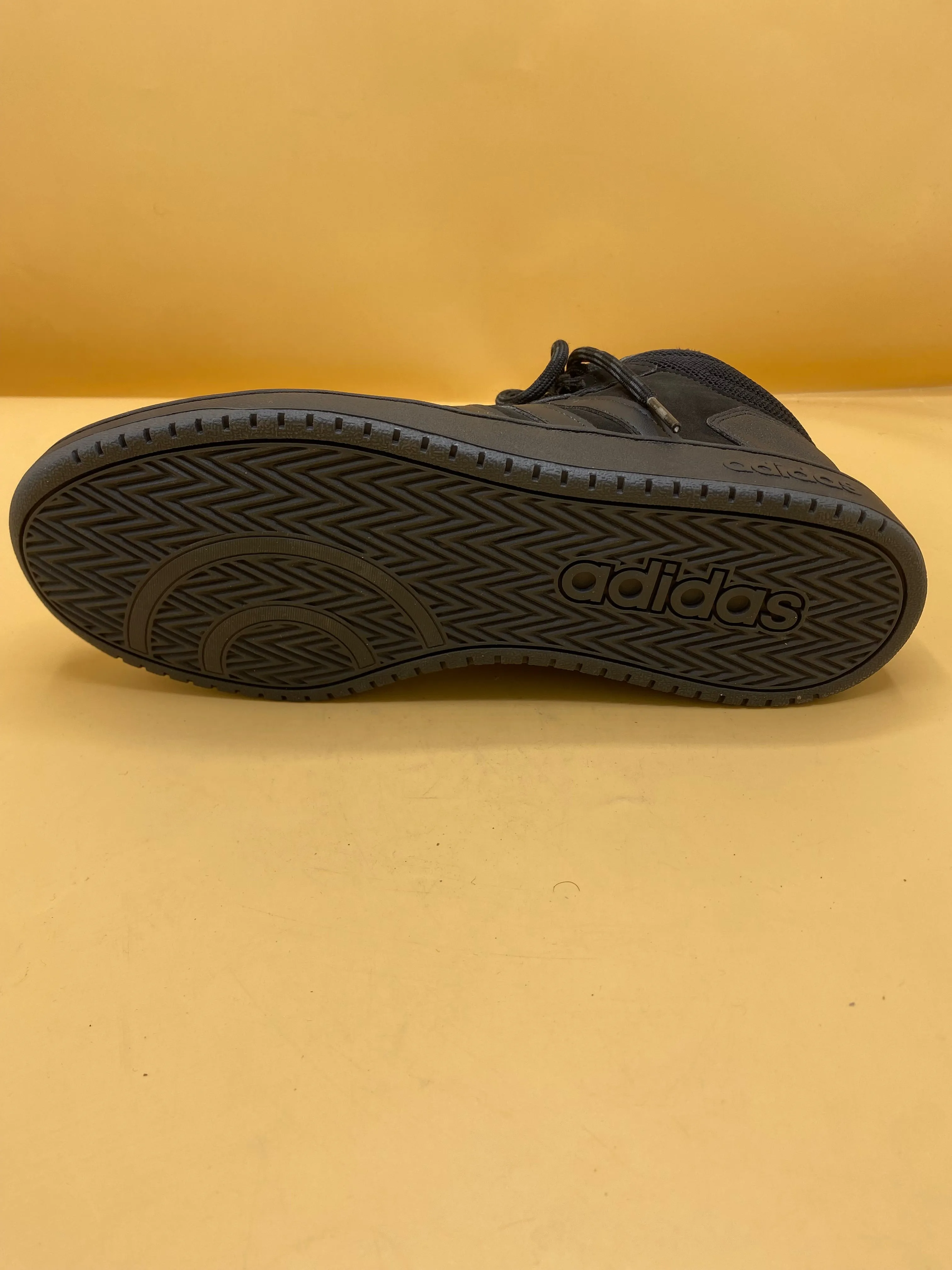 Adidas Hoops 2.0 Mid Mens Trainers