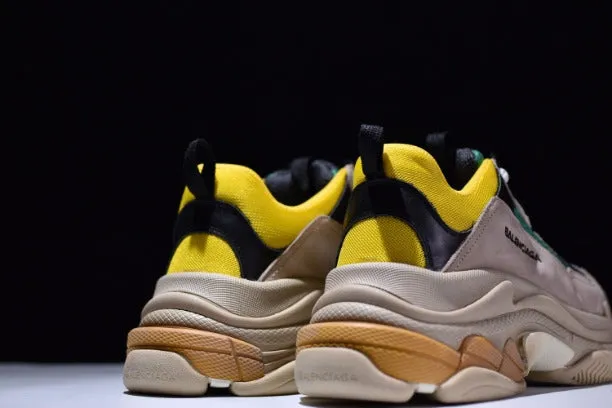 BalenciagaWMNS Vintage Triple S Trainers - Green/Yellow