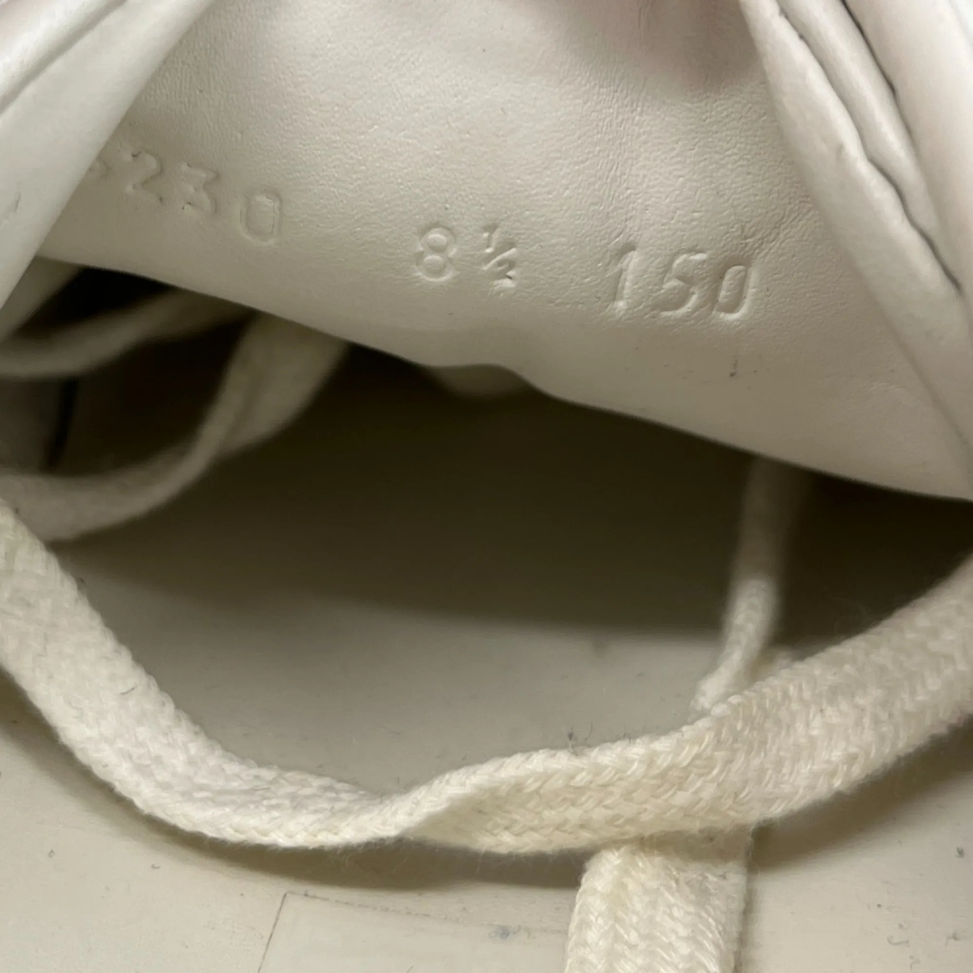 Men's Ace Kingsnake Low Trainers White Size EU 42.5 / UK 8.5