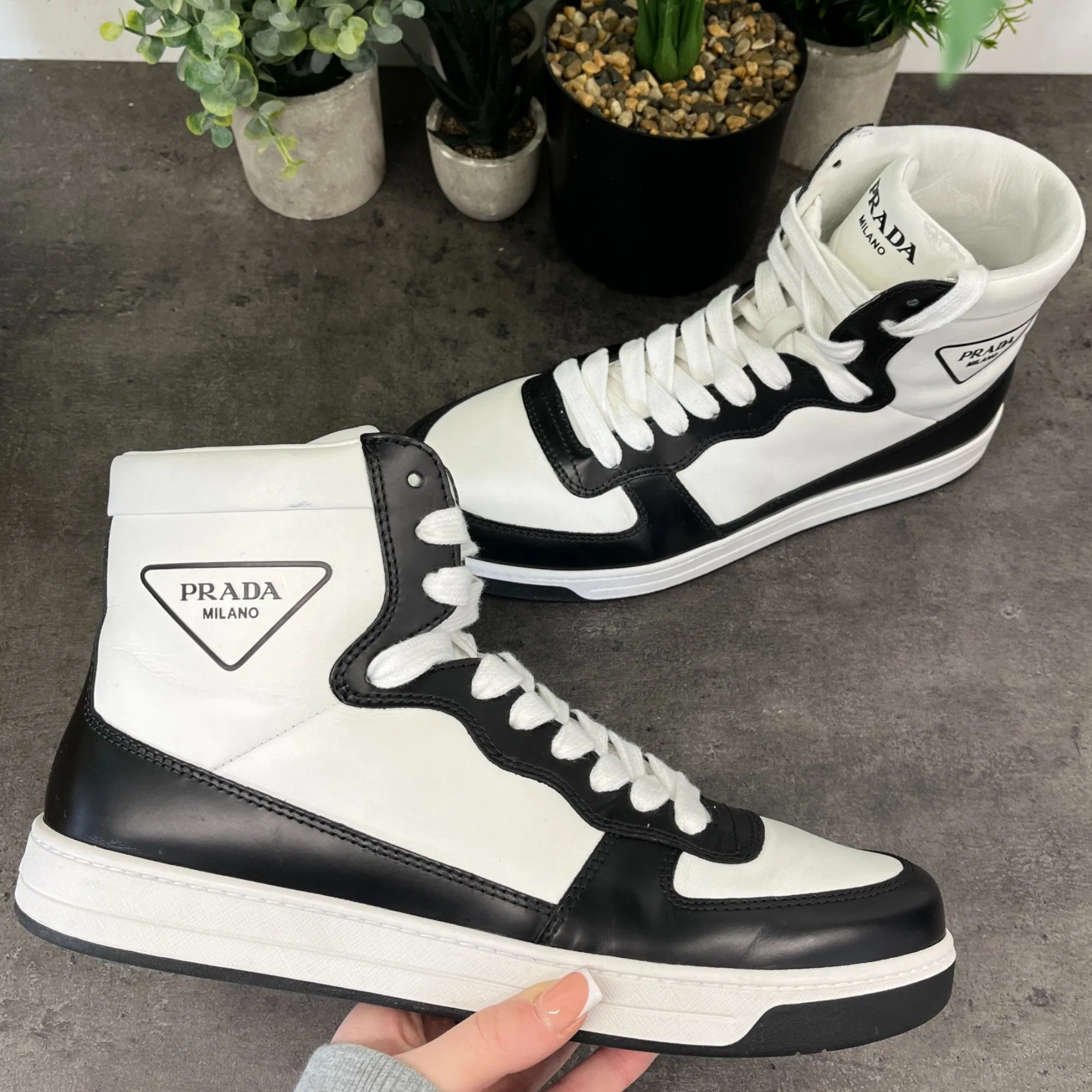 Men's Logo High Trainers White Size EU 42.5 / UK 8.5