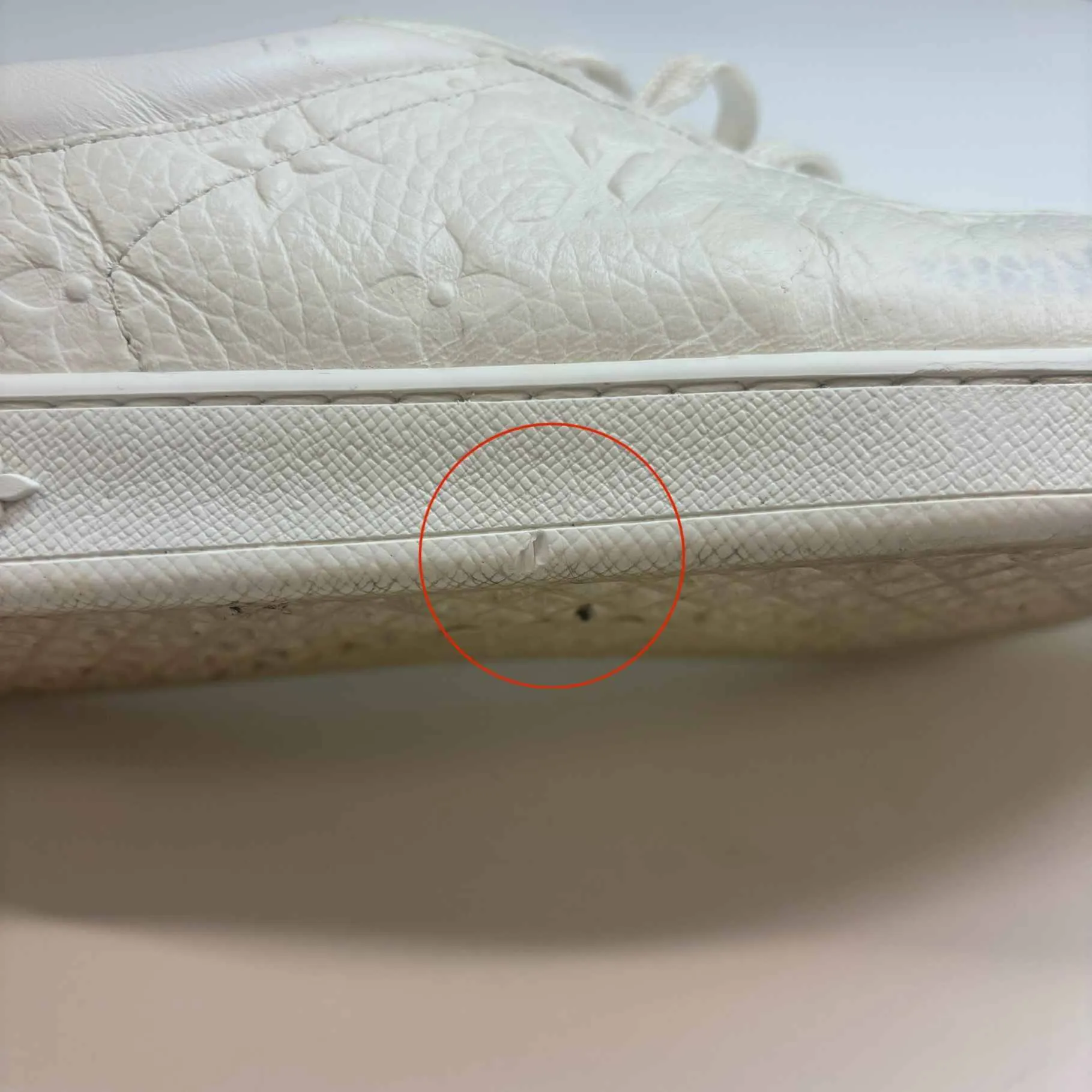 Men's Luxembourg Low Trainers White Size EU 42 / UK 8