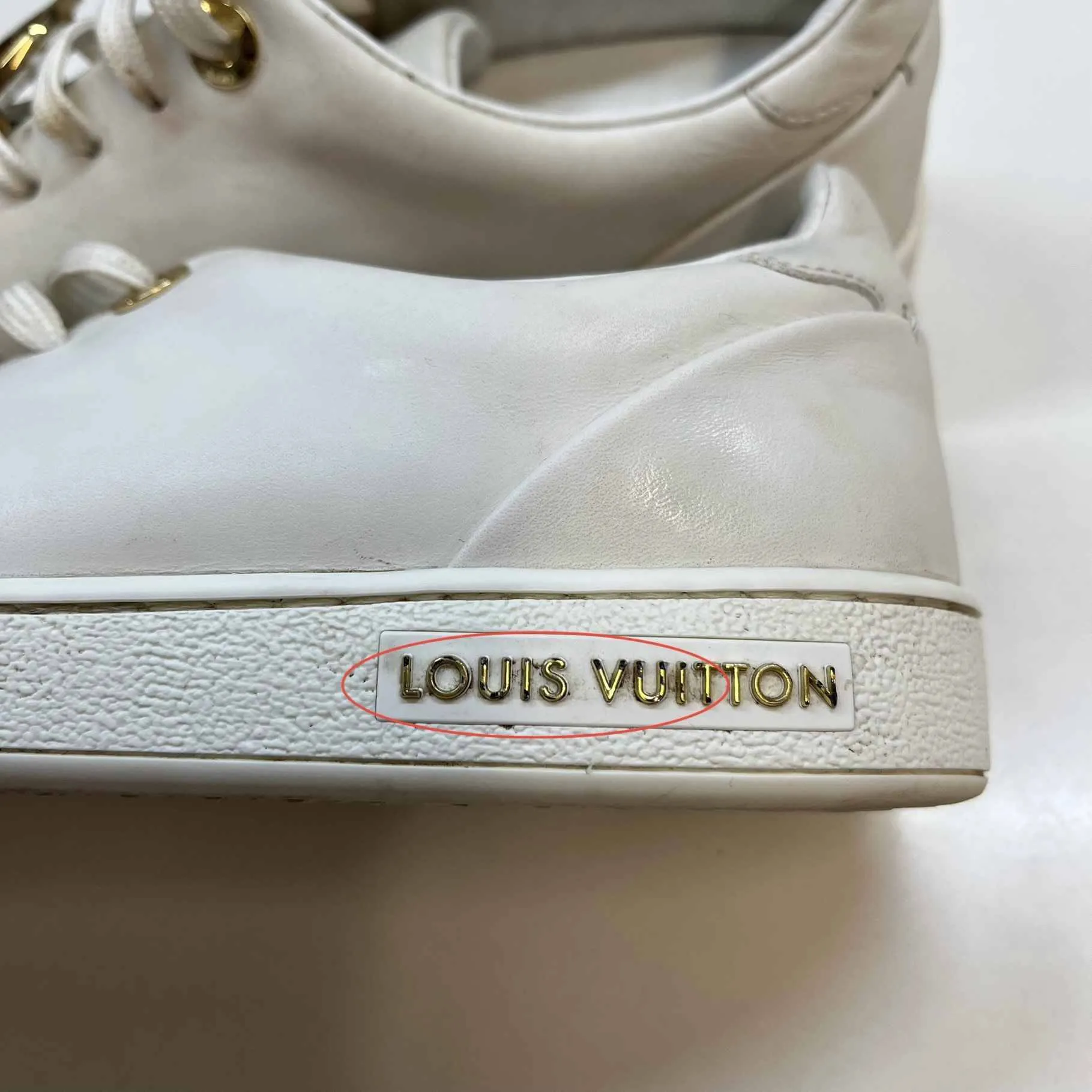 Women's Frontrow Lv Logo Low Trainers White Size EU 37 / UK 4